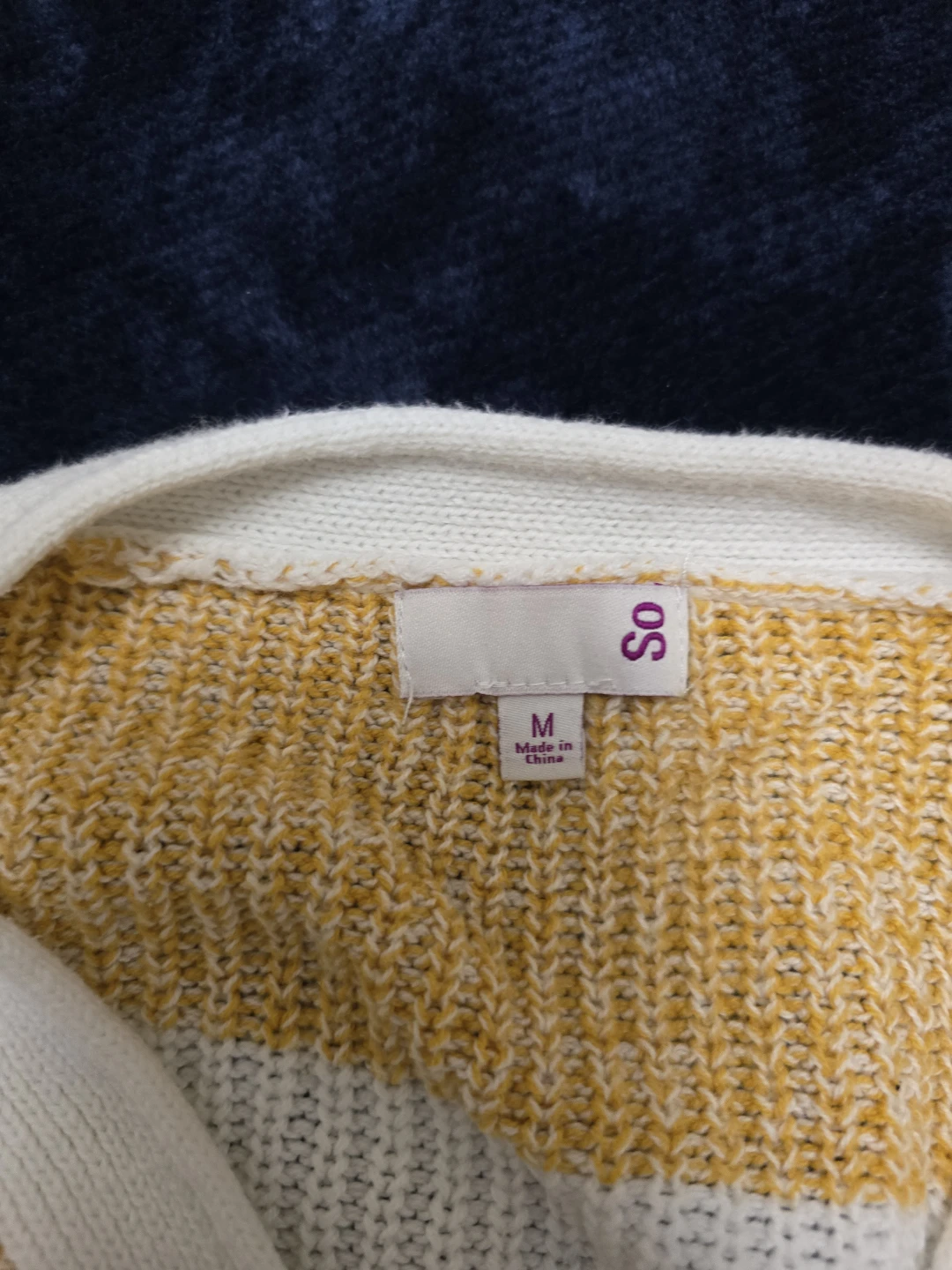 White and Yellow Knitted Sweater - photo 2