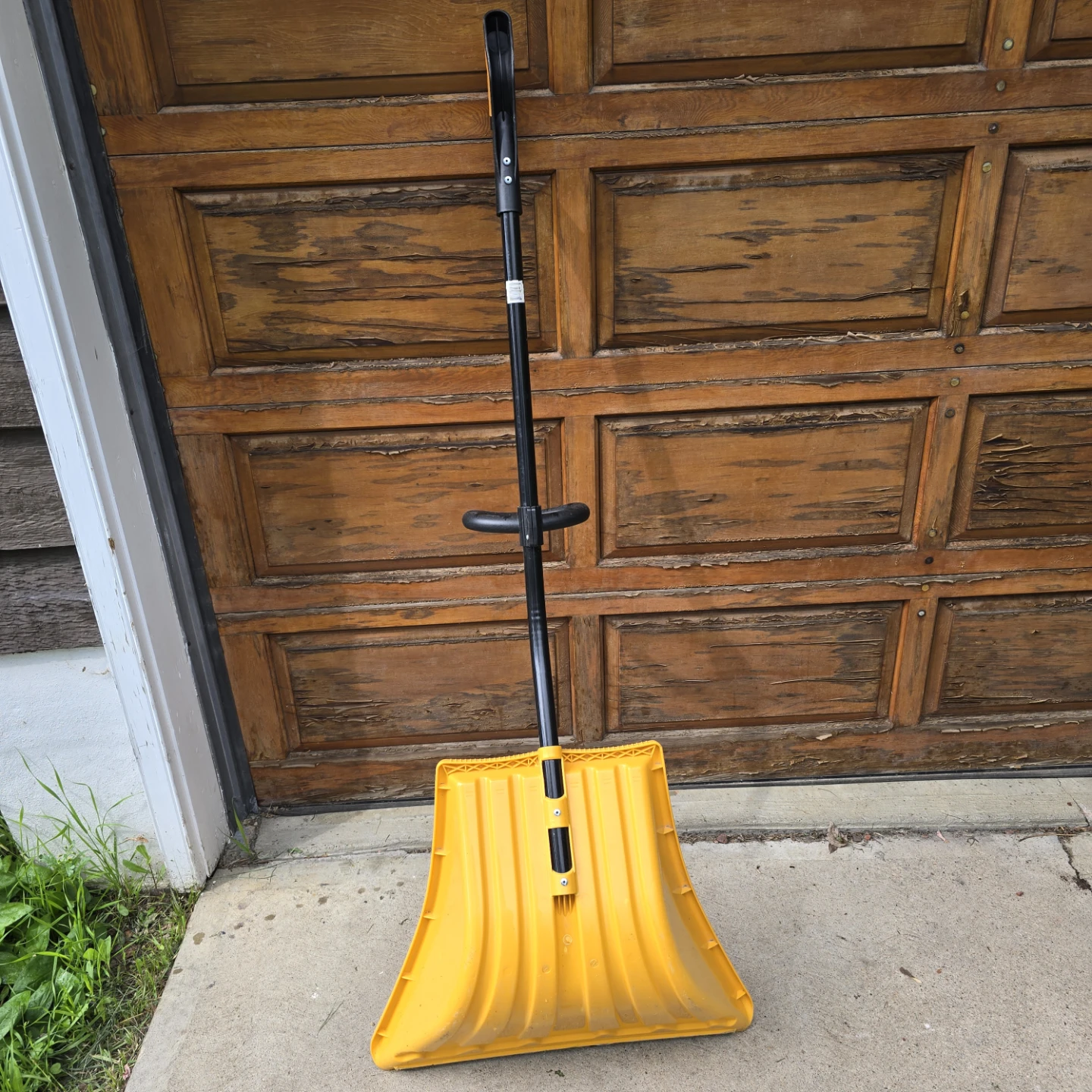 Snow Shovel - photo 2