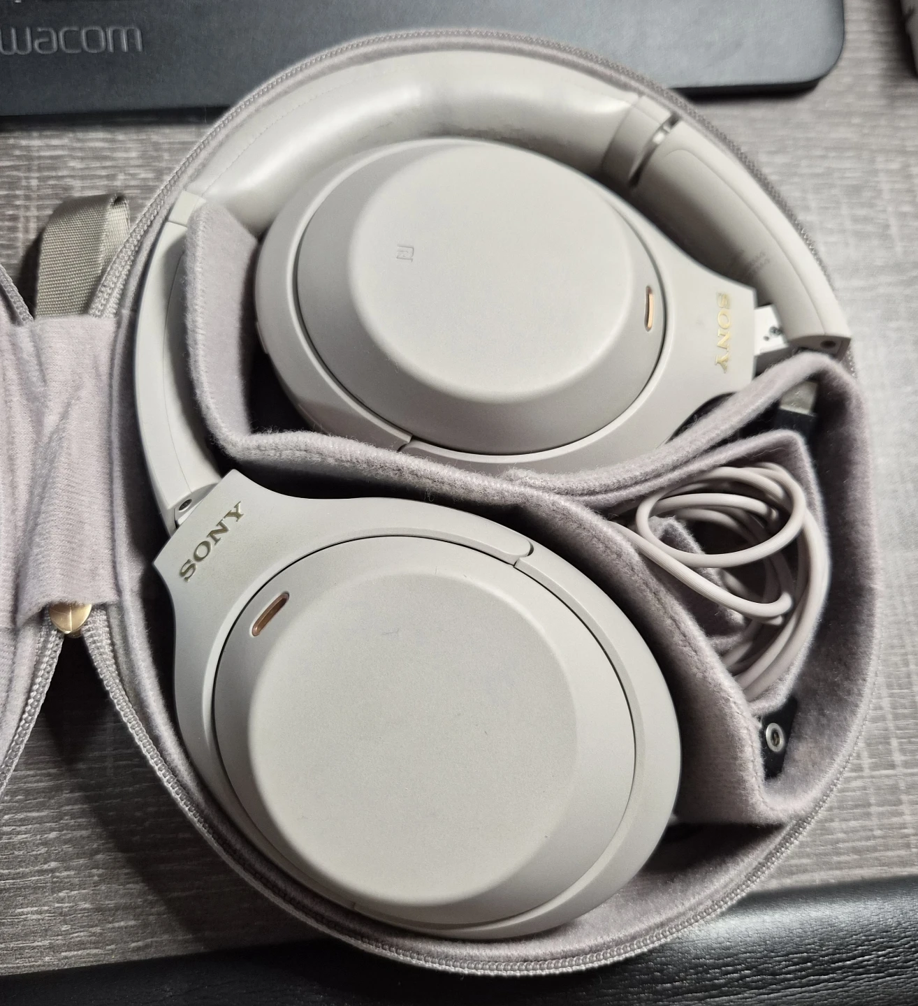 Sony WH-1000XM4 Noise Cancelling Headphones