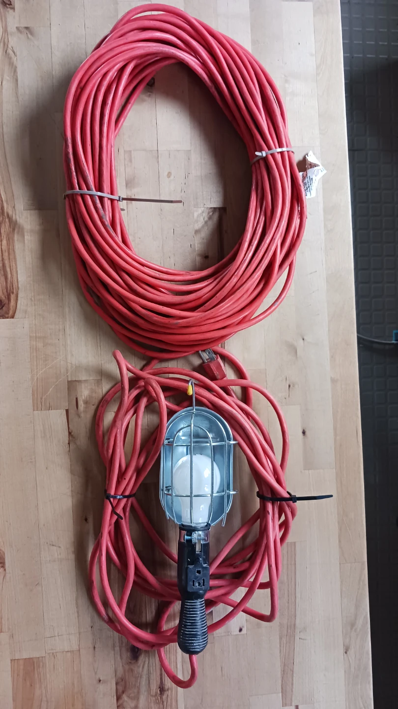 Work Lights with Extension Cords