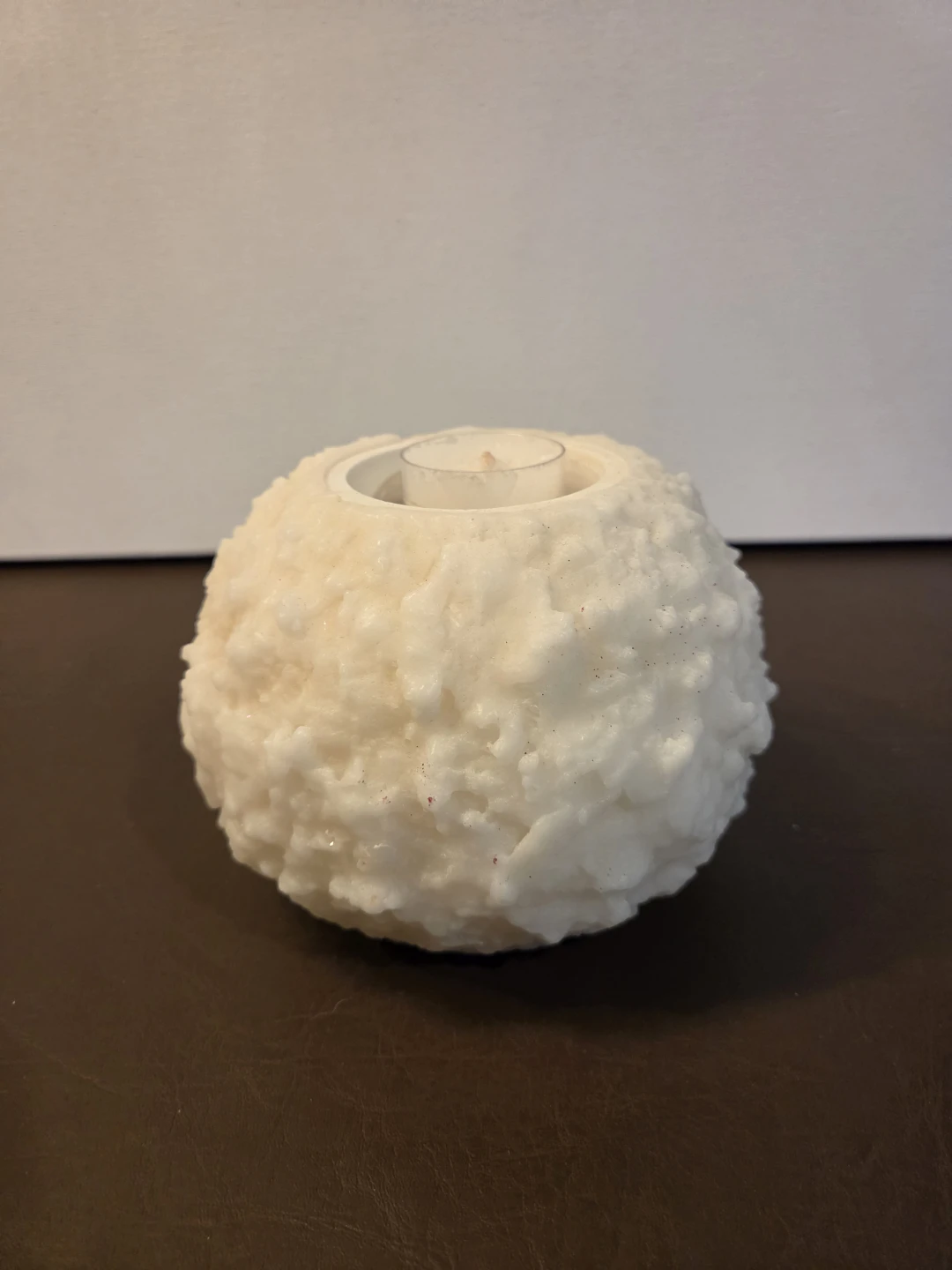 PartyLite Frosted Snowball Tealight Holder