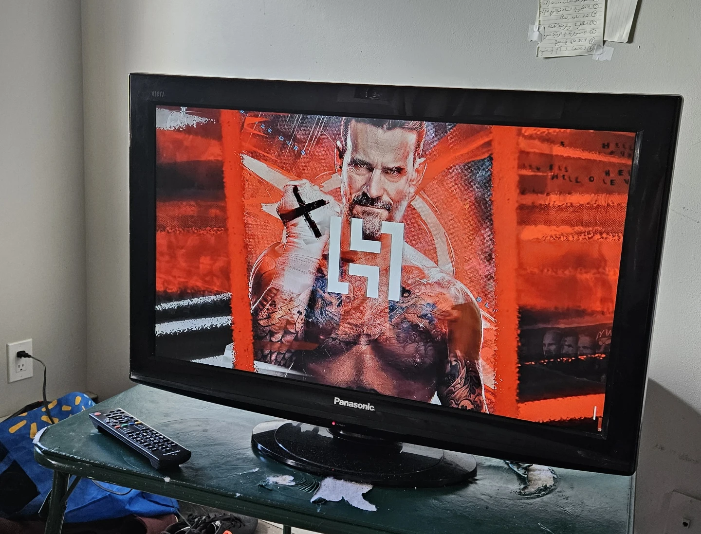 Panasonic TV with Remote -32 inches - photo 2
