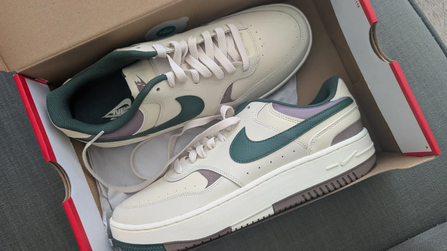 Nike Gamma Force Women's Shoes Light Khaki/Mink Brown Size W 12