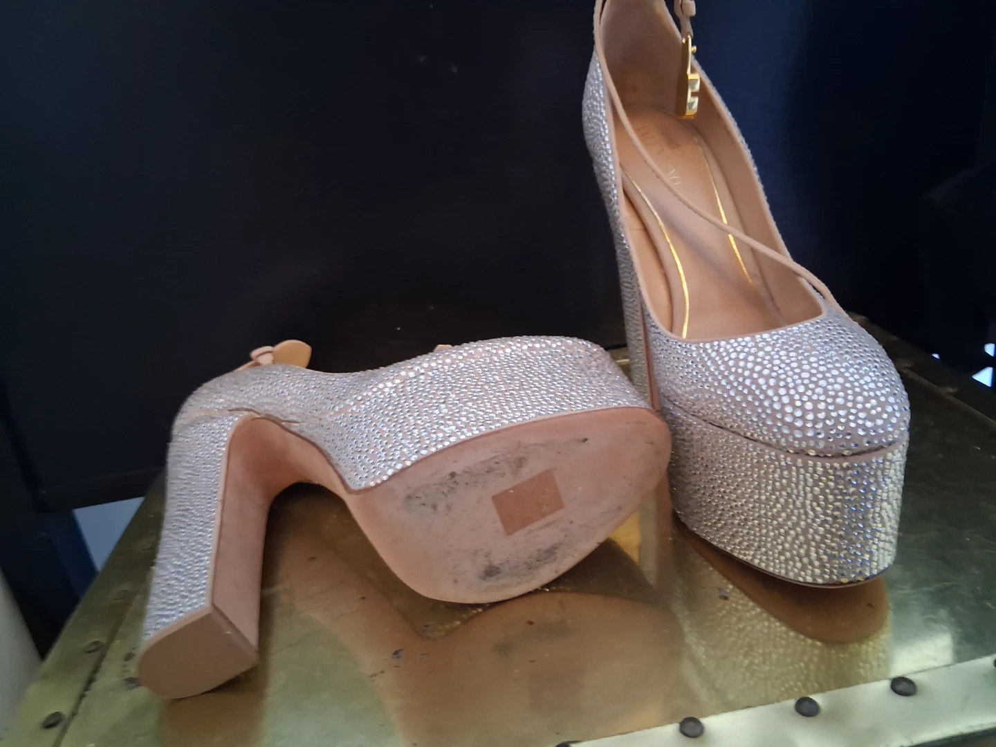 Valentino Garavani Crystal Platform Heels - photo 4