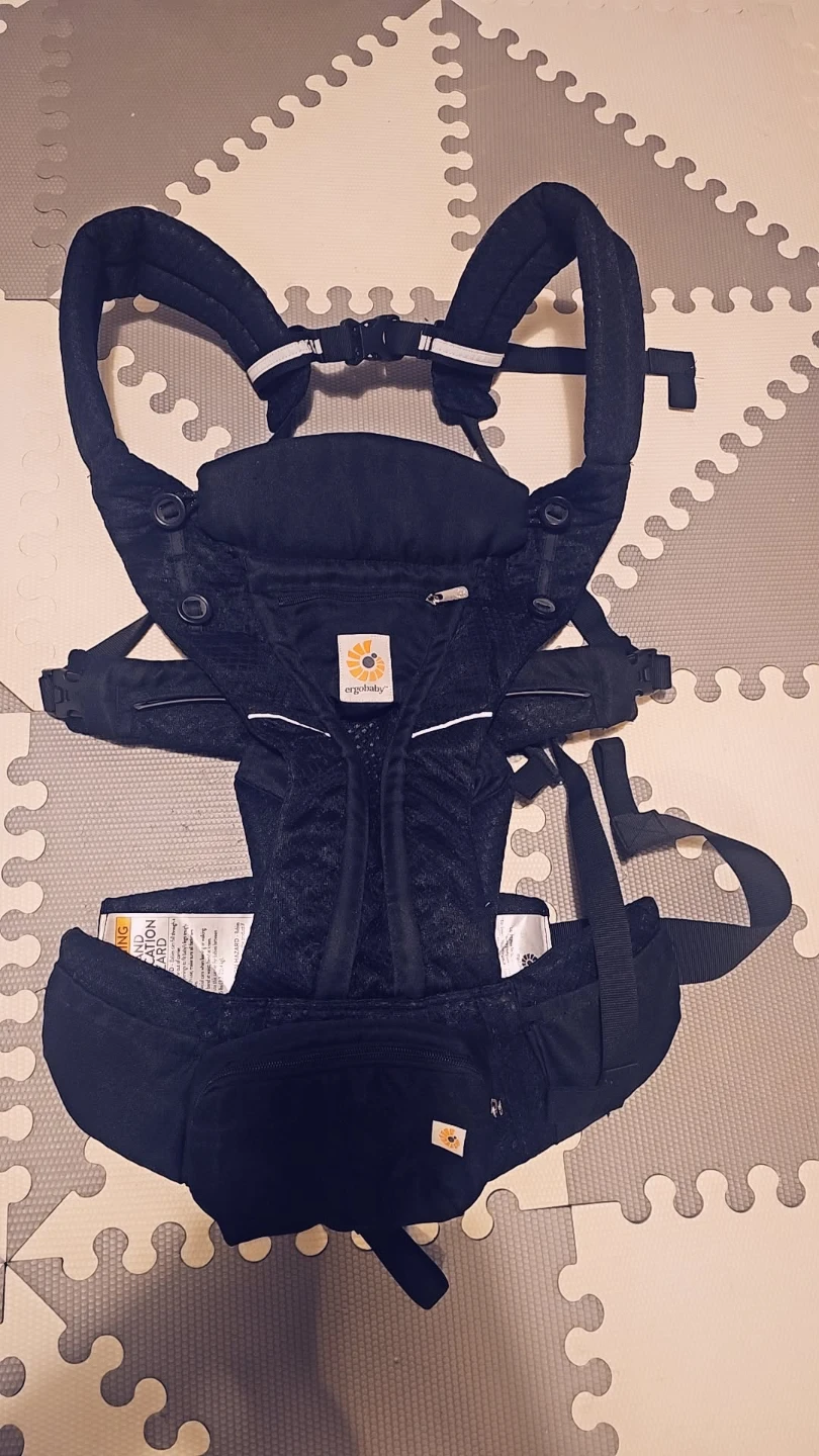 Ergobaby Black Baby Carrier