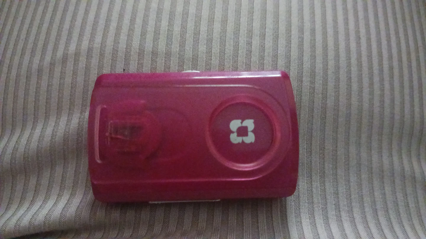 SanDisk Sansa Fuze MP3 Player - Pink - photo 2