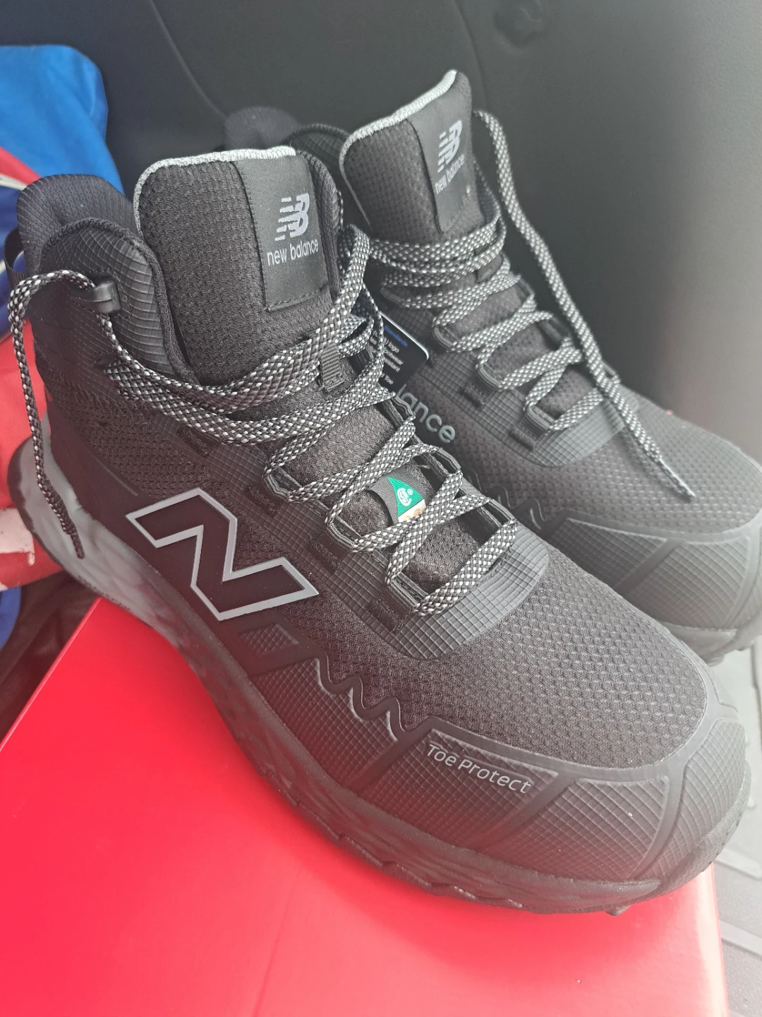 New Balance Men's Black Composite Toe Work Boots Size 10