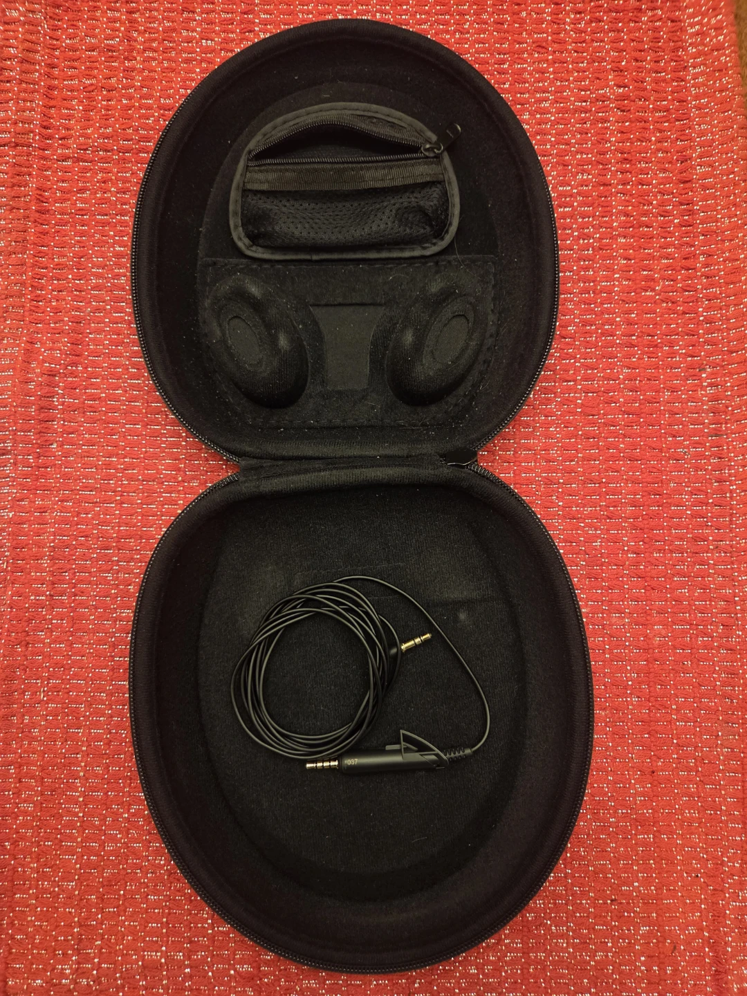 Bose QuietComfort 15 Acoustic Noise Cancelling Headphones Used - photo 3