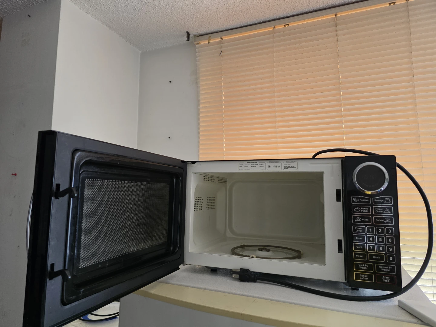 RCA  Microwave