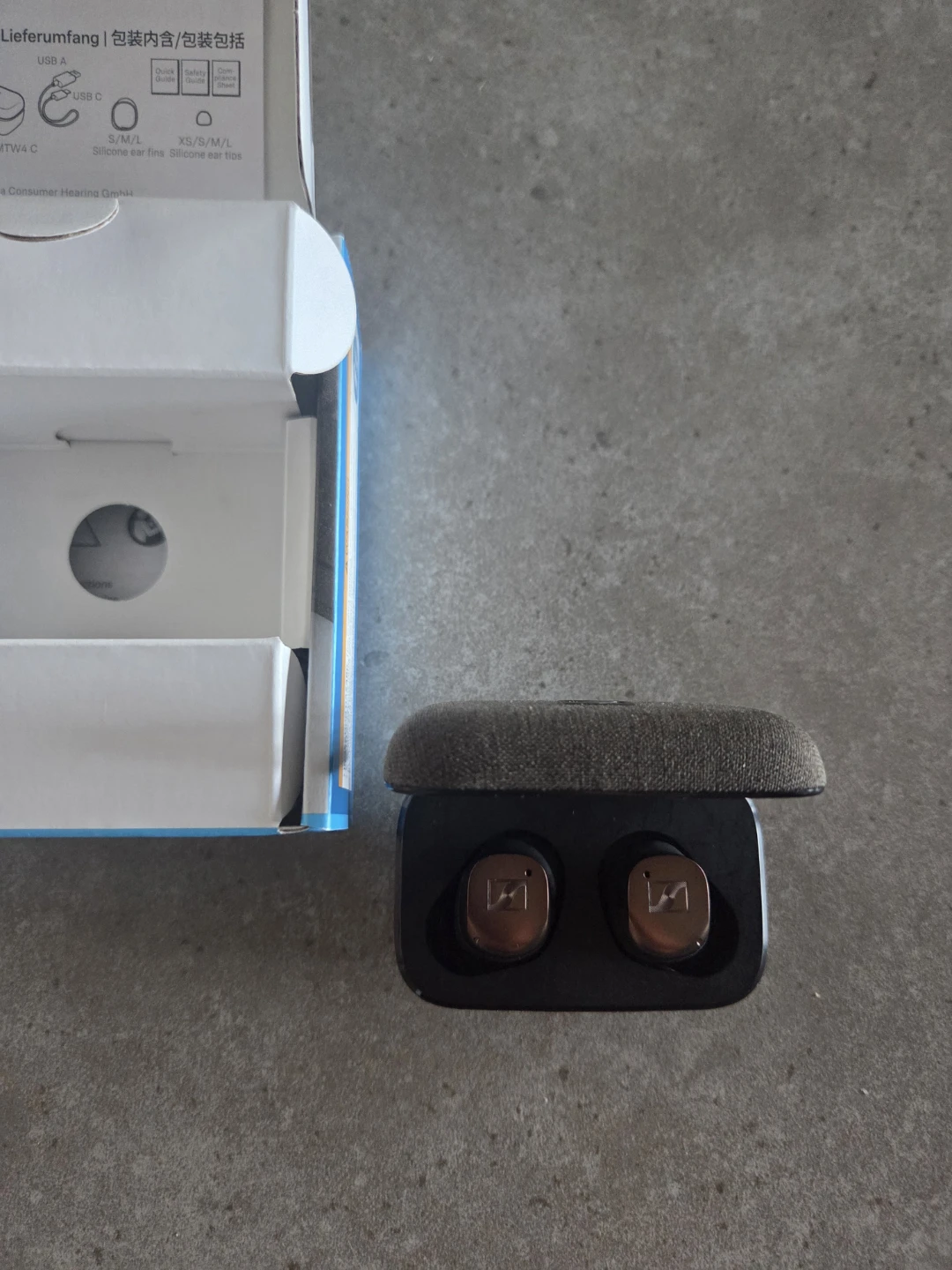 Sennheiser MOMENTUM True Wireless 4 Earbuds - photo 4