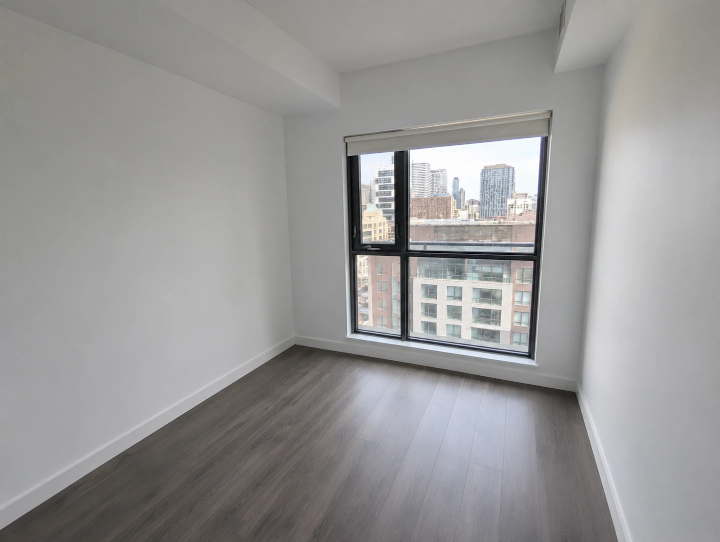 Roommate Wanted - photo 2