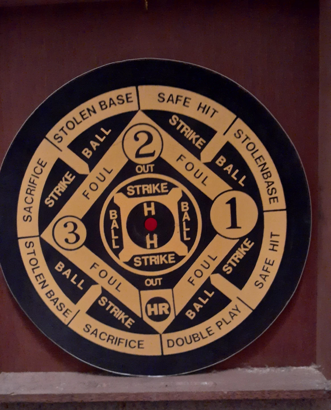 Kings Head Pub & Lodging Dartboard with Case - photo 3