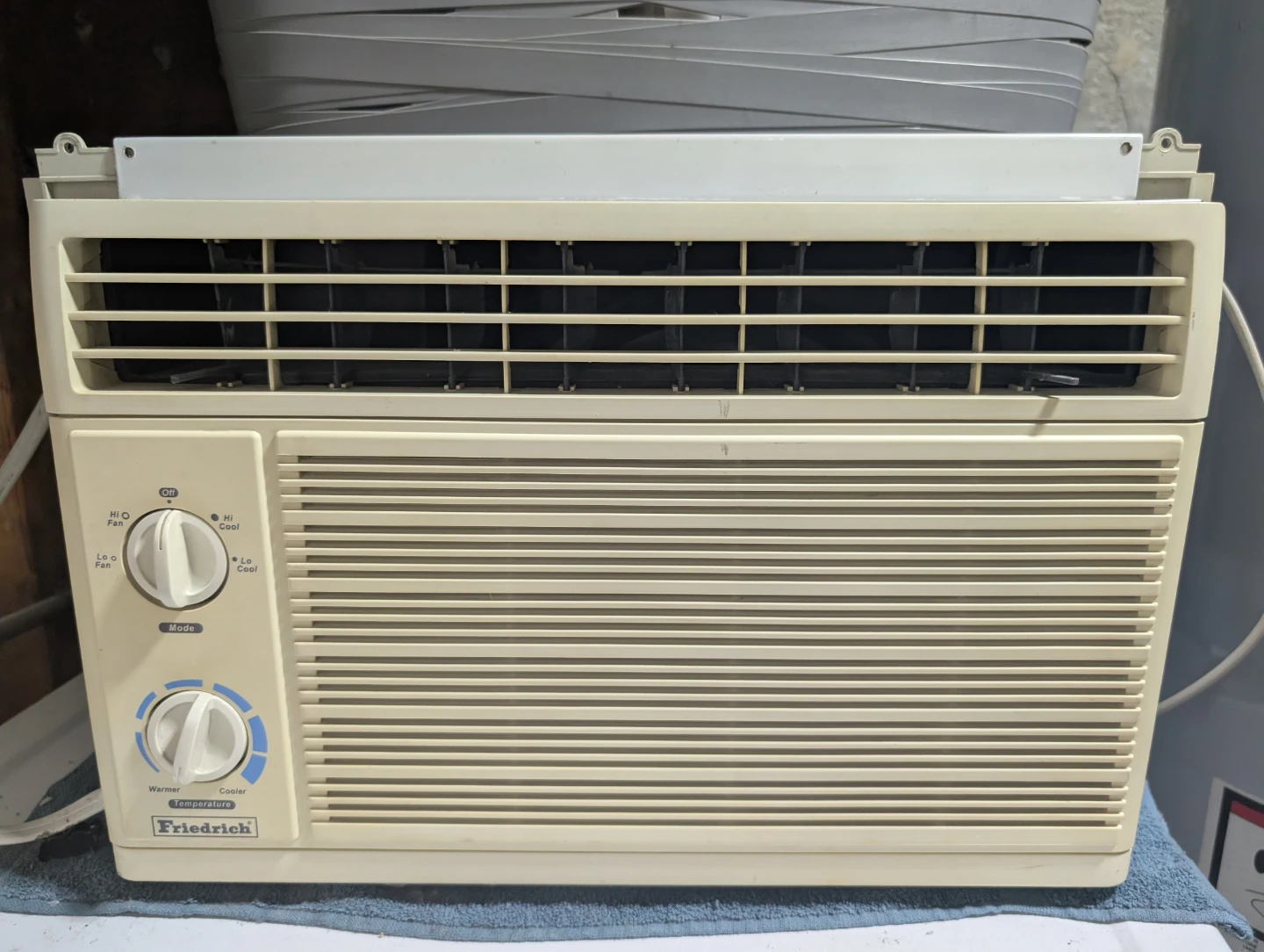 Friedrich Air Conditioner ZQ05A10B - photo 2
