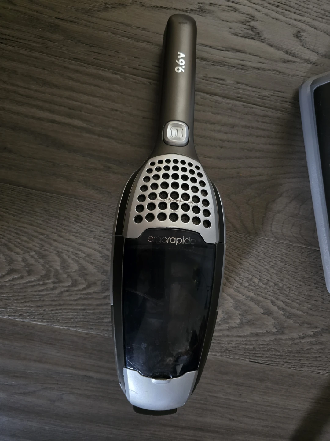 Electrolux Ergorapido 9.6V Handheld Vacuum - photo 2
