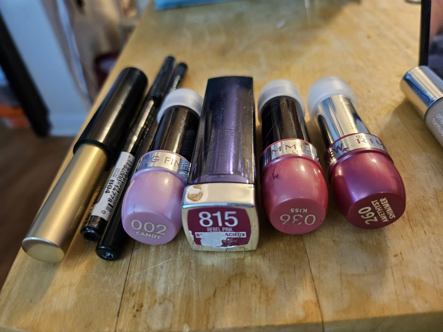 15$ Assorted Makeup Lot - Maybelline, Revlon, Rimmel - photo 4