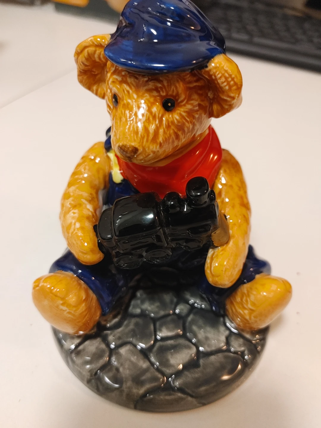 Bialosky & Friends 100% Loyal Bear Figurine 1985