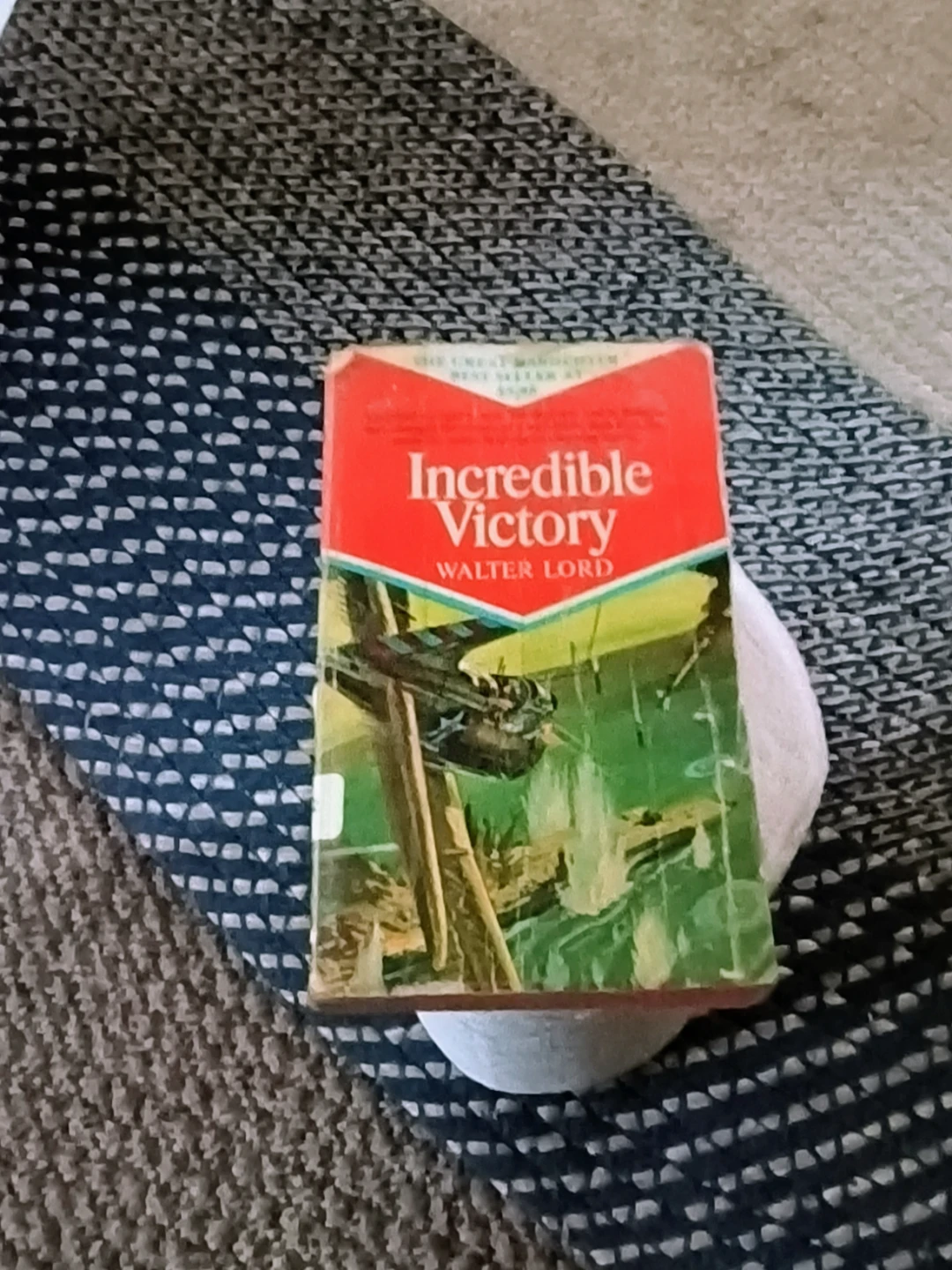 Old Book Incredible Victory  ! The Battle of Midway 1968 - photo 5
