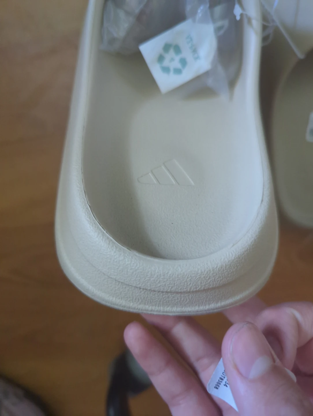 Original Yeezy slides with adidas print. - photo 2