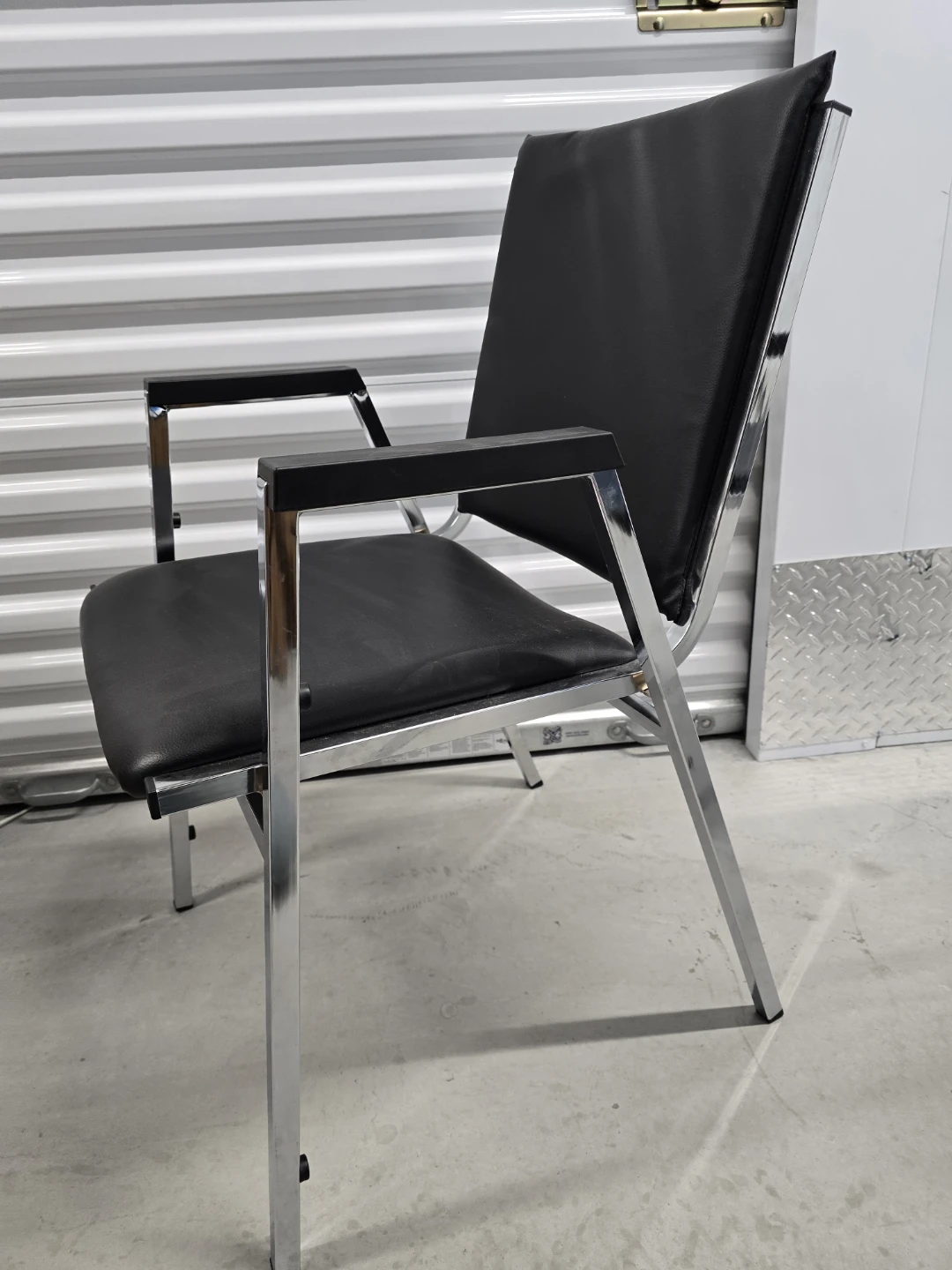 Black Faux Leather Arm Chair with Chrome Frame - photo 3