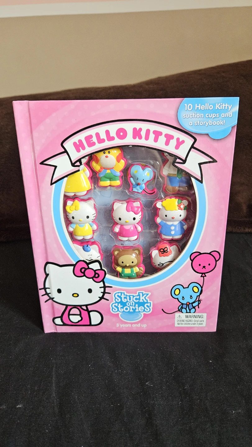 Hello Kitty Stuck on Stories Set