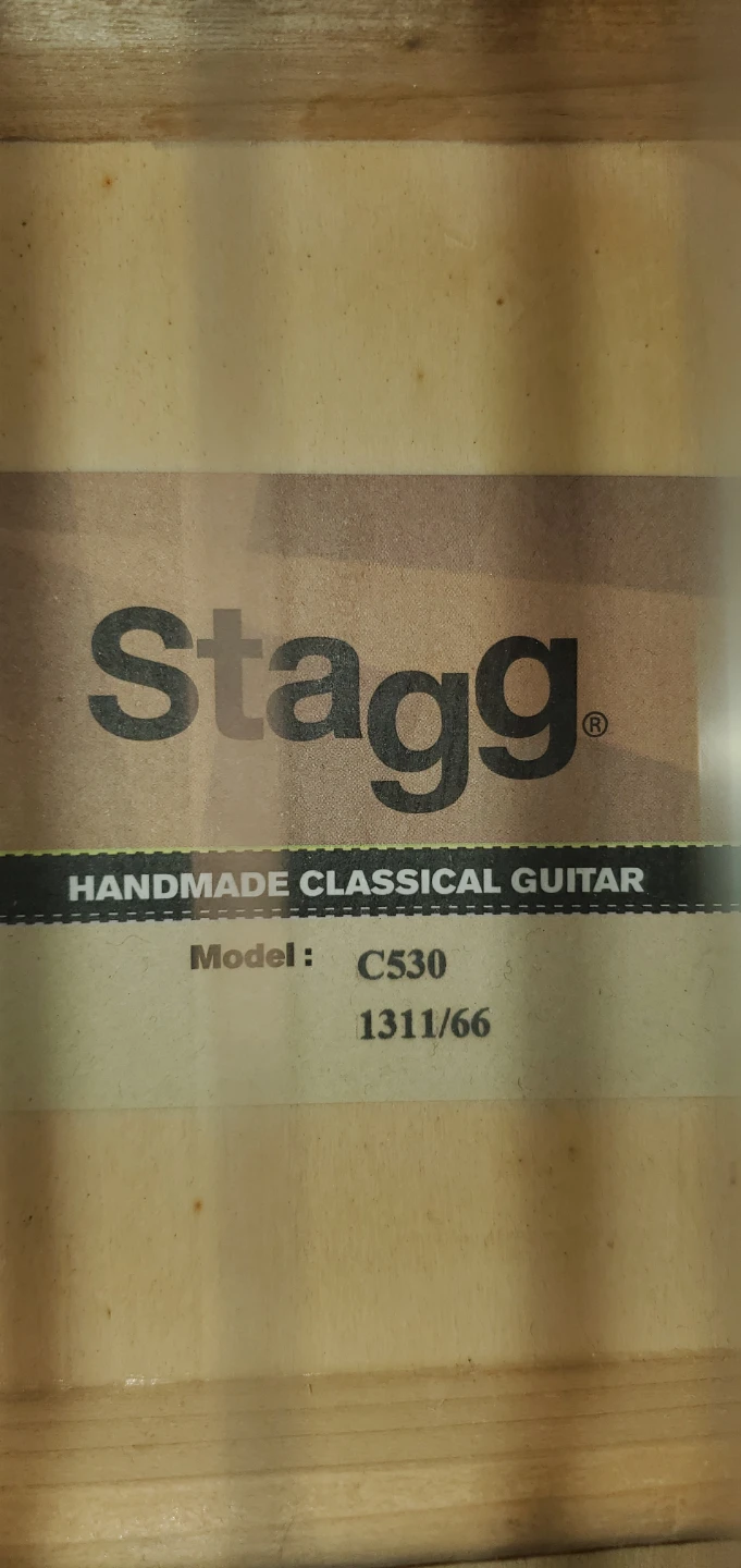 Child's guitar - photo 2