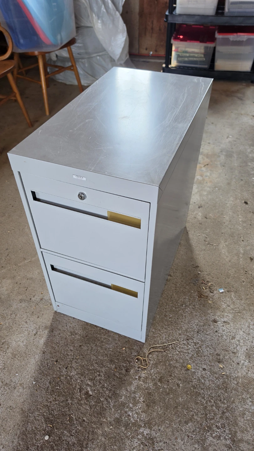 Filing Cabinet 2 Drawer