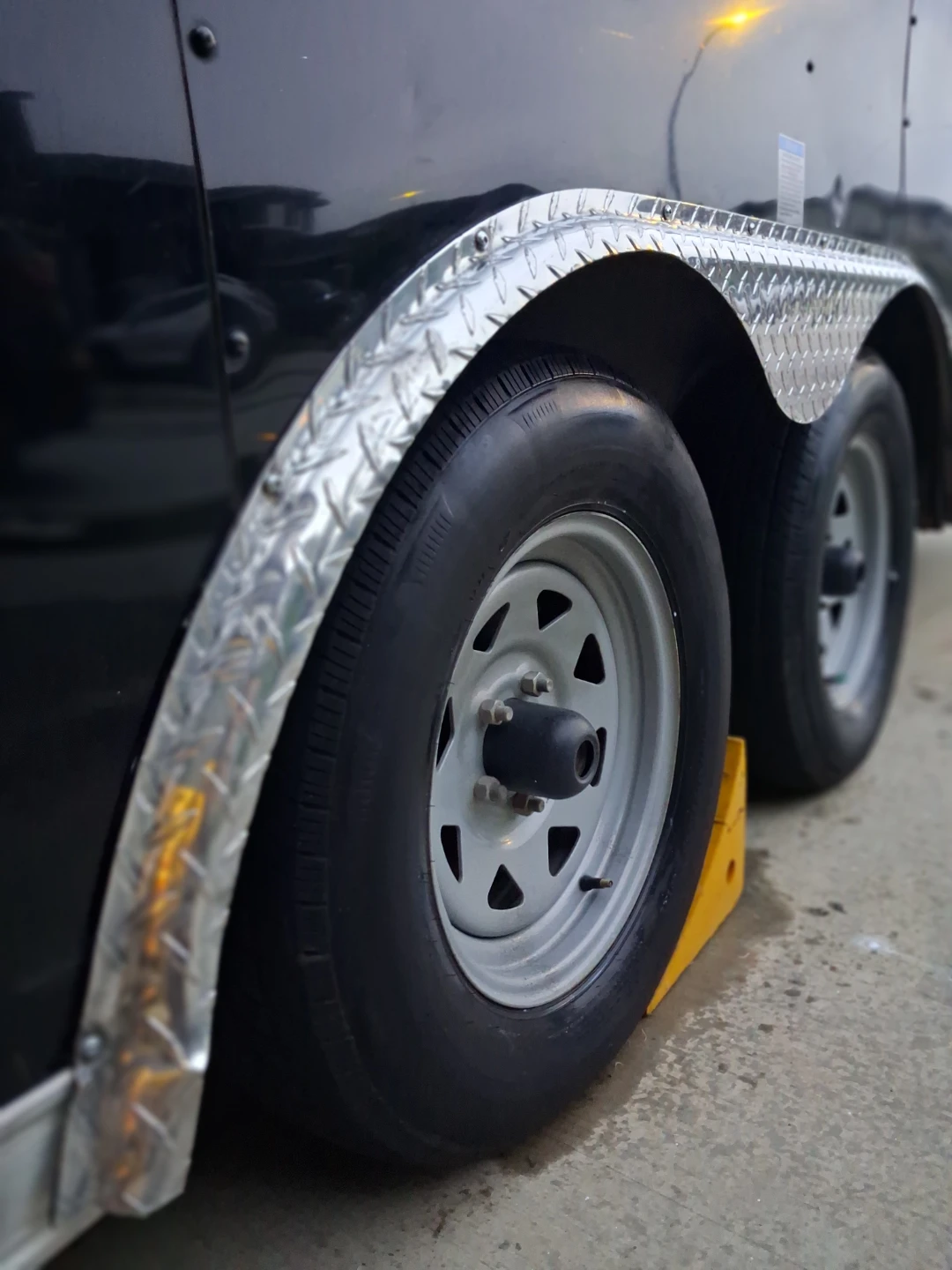 🔥 PRICED TO SELL – 2021 16' x 8.5' Enclosed Trailer –🔥 - photo 3