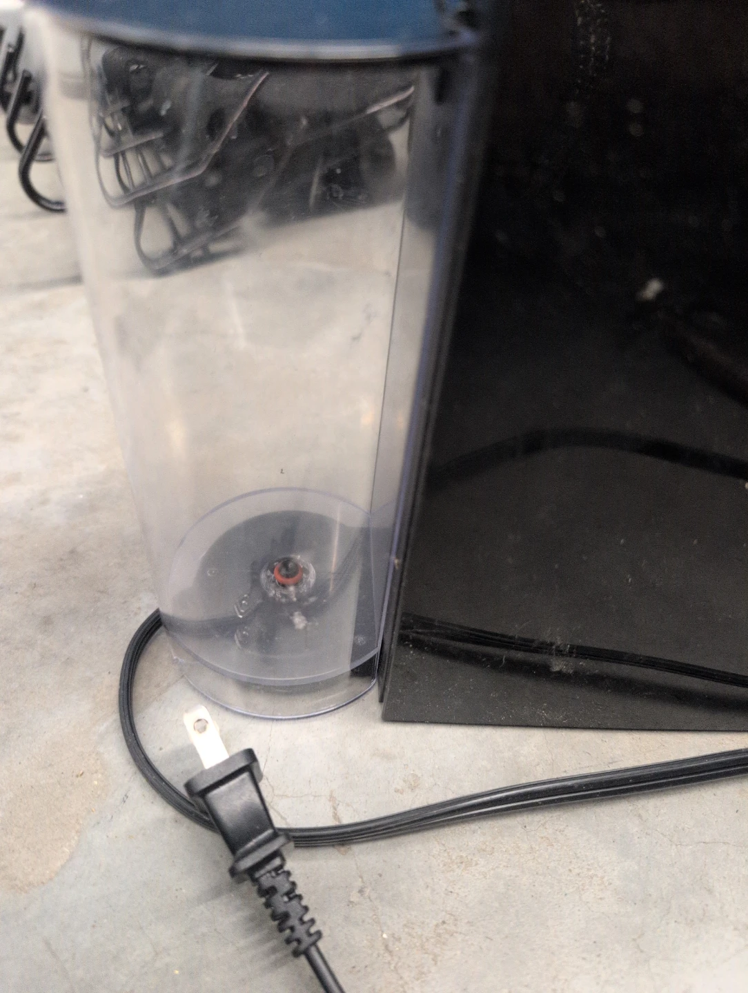 Nespresso Coffee Machine - photo 4