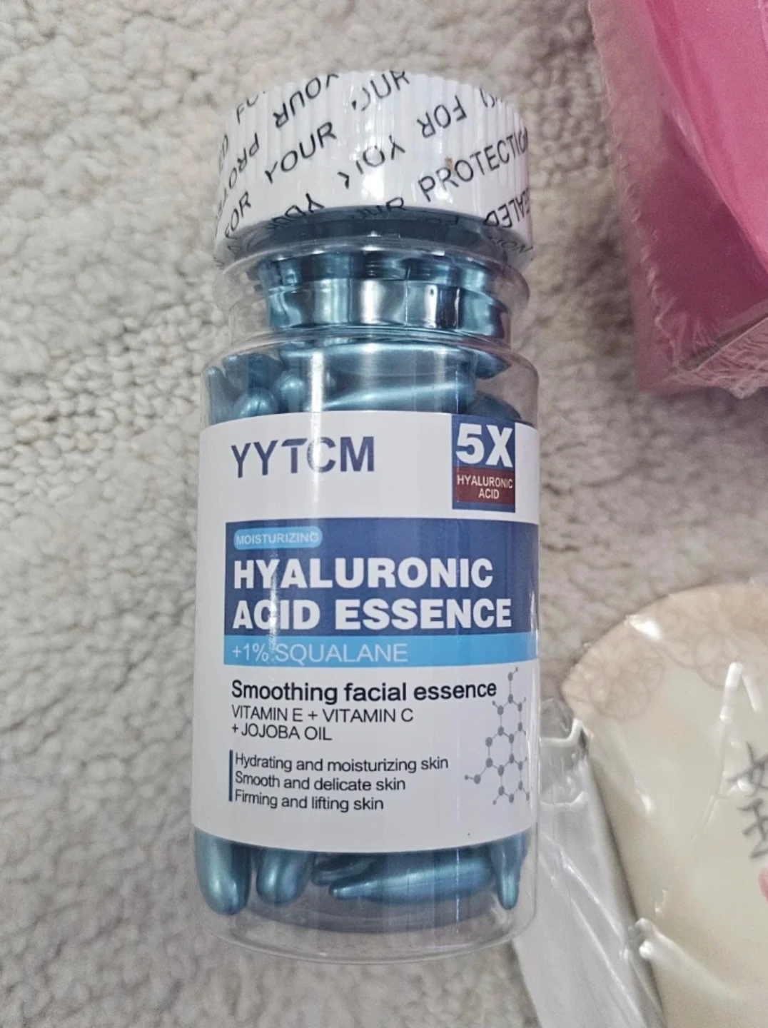 Assorted skincare - hyaluronic acid, pore cream - photo 2