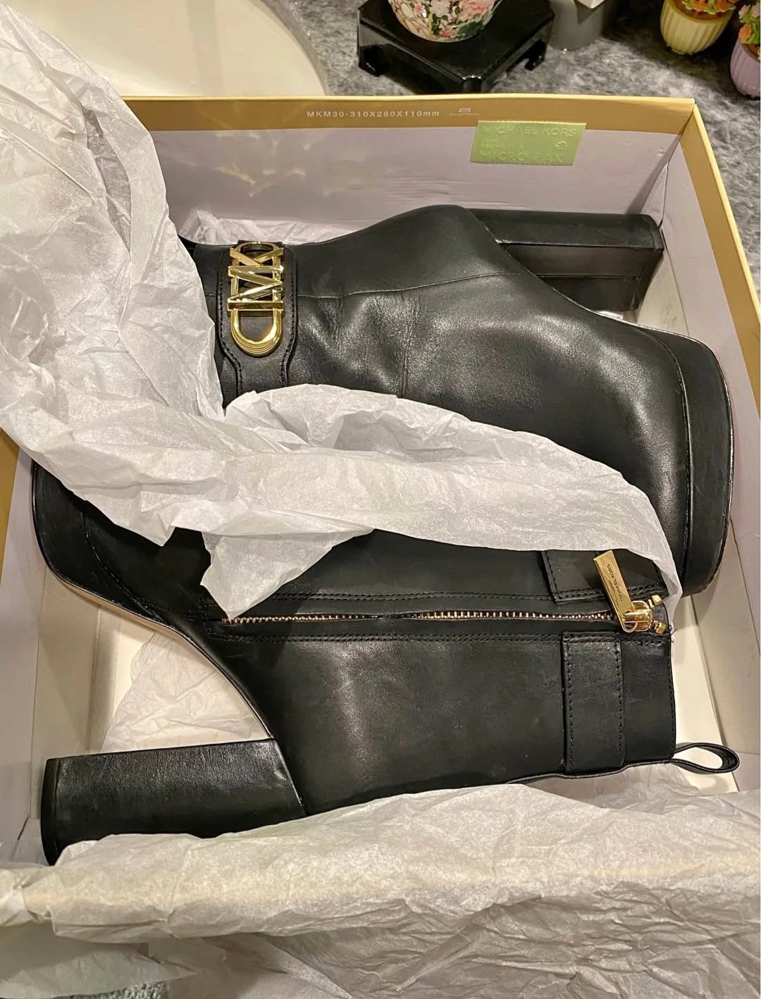 Michael Kors Black Leather Ankle Boots Size 6