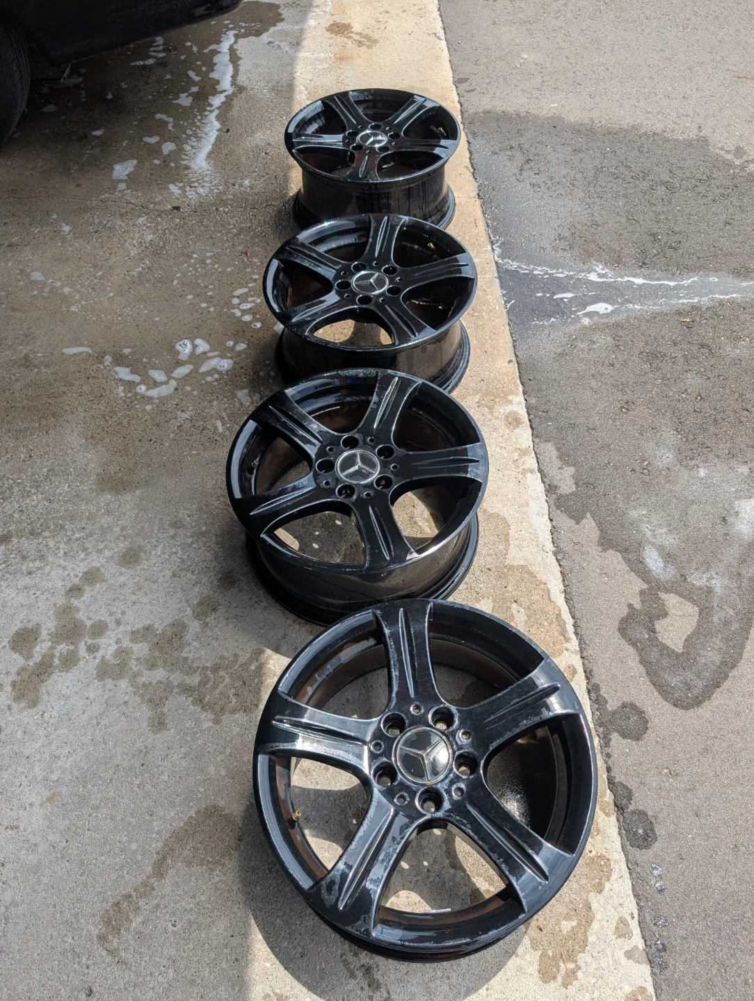 Mercedes-Benz Alloy Wheels (Set of 4) - photo 2