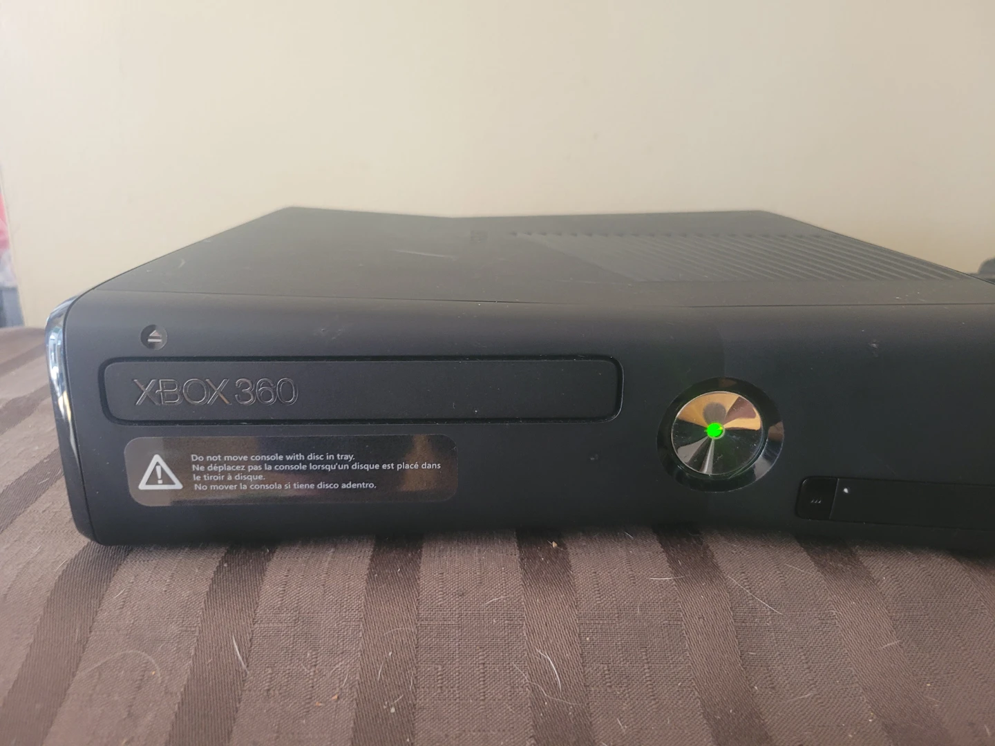 Xbox 360 S Console with Controller and Power Brick