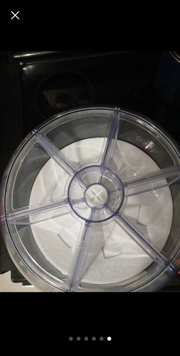 Rotating grain dispenser box - photo 5