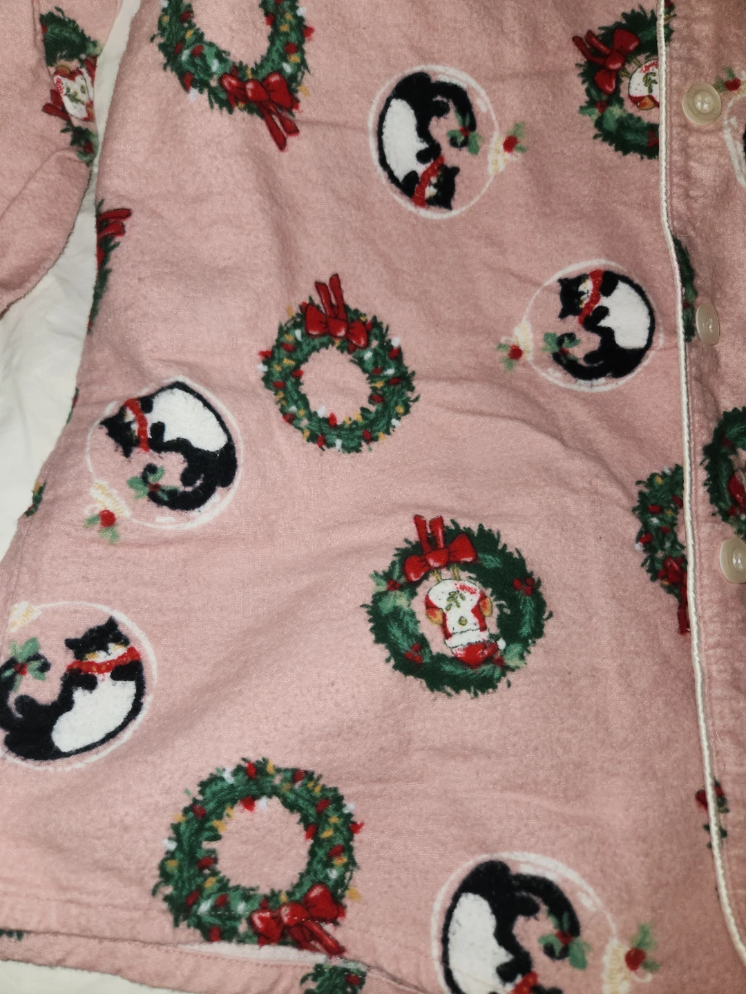 La Vie en Rose Pink Christmas Pajamas L/G