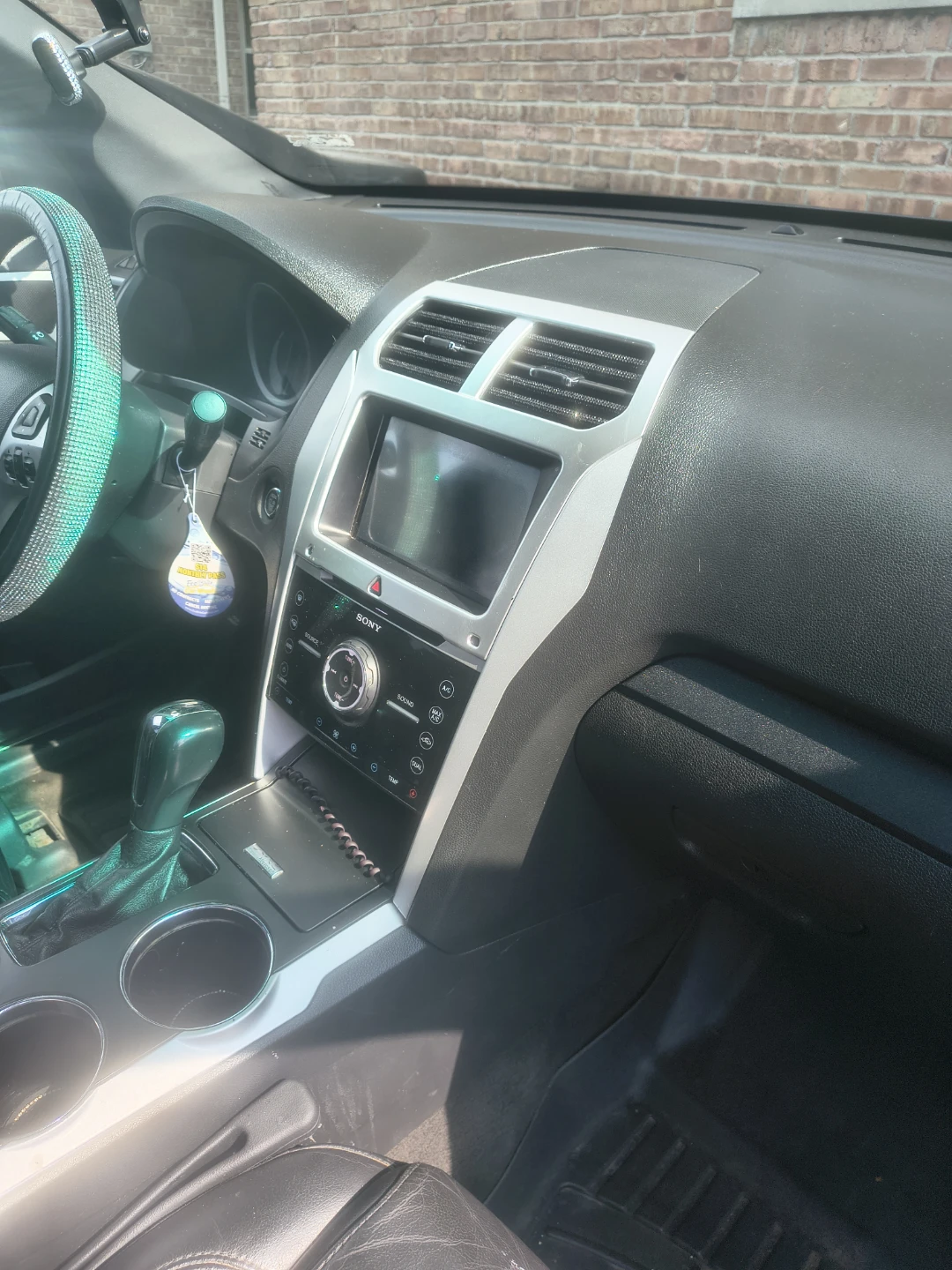 Ford Explorer Limited SUV - photo 4