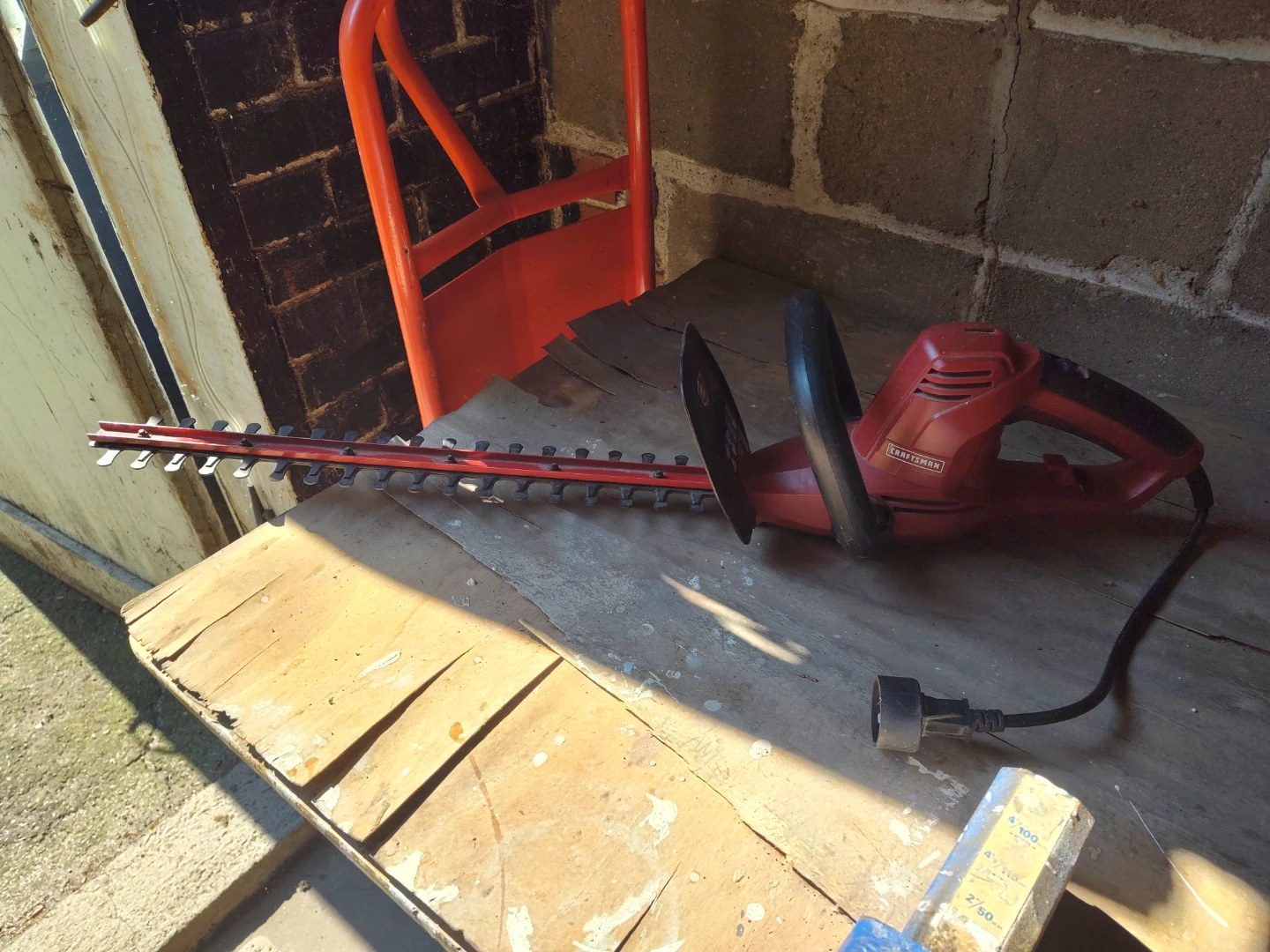 Craftsman Electric Hedge Trimmer