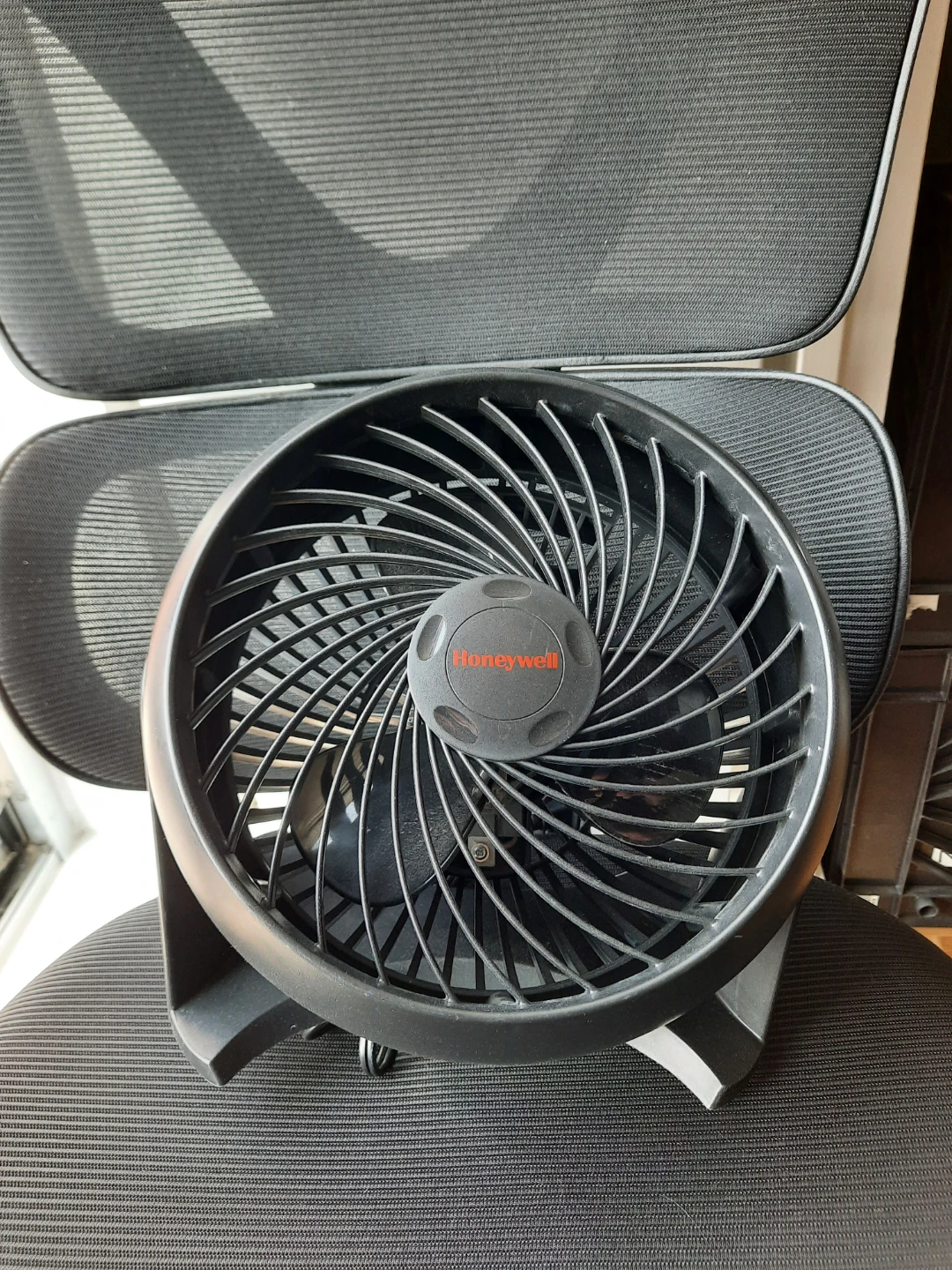 Honeywell Black Personal Fan