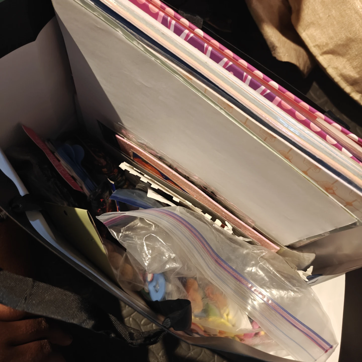 Scrapbooking + Craft supplies - photo 3