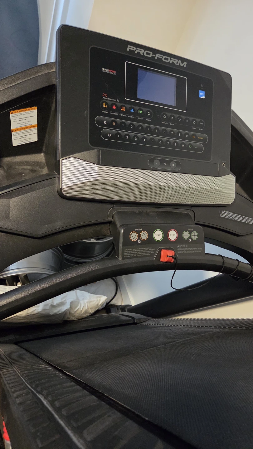 ProForm Carbon CTL Treadmill - photo 3
