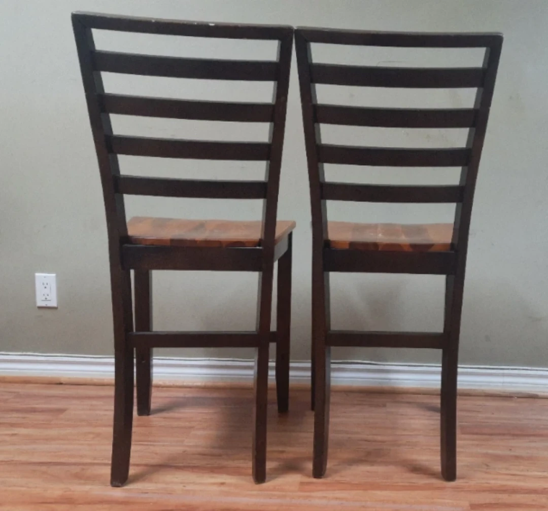 Pair of Wooden Bar Stools - photo 3