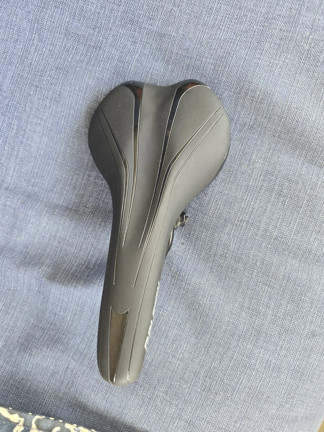 Raleigh Bicycle Seat new - photo 2