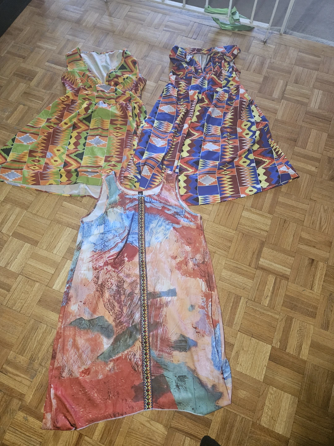 Three Women's Patterned Dresses - photo 3