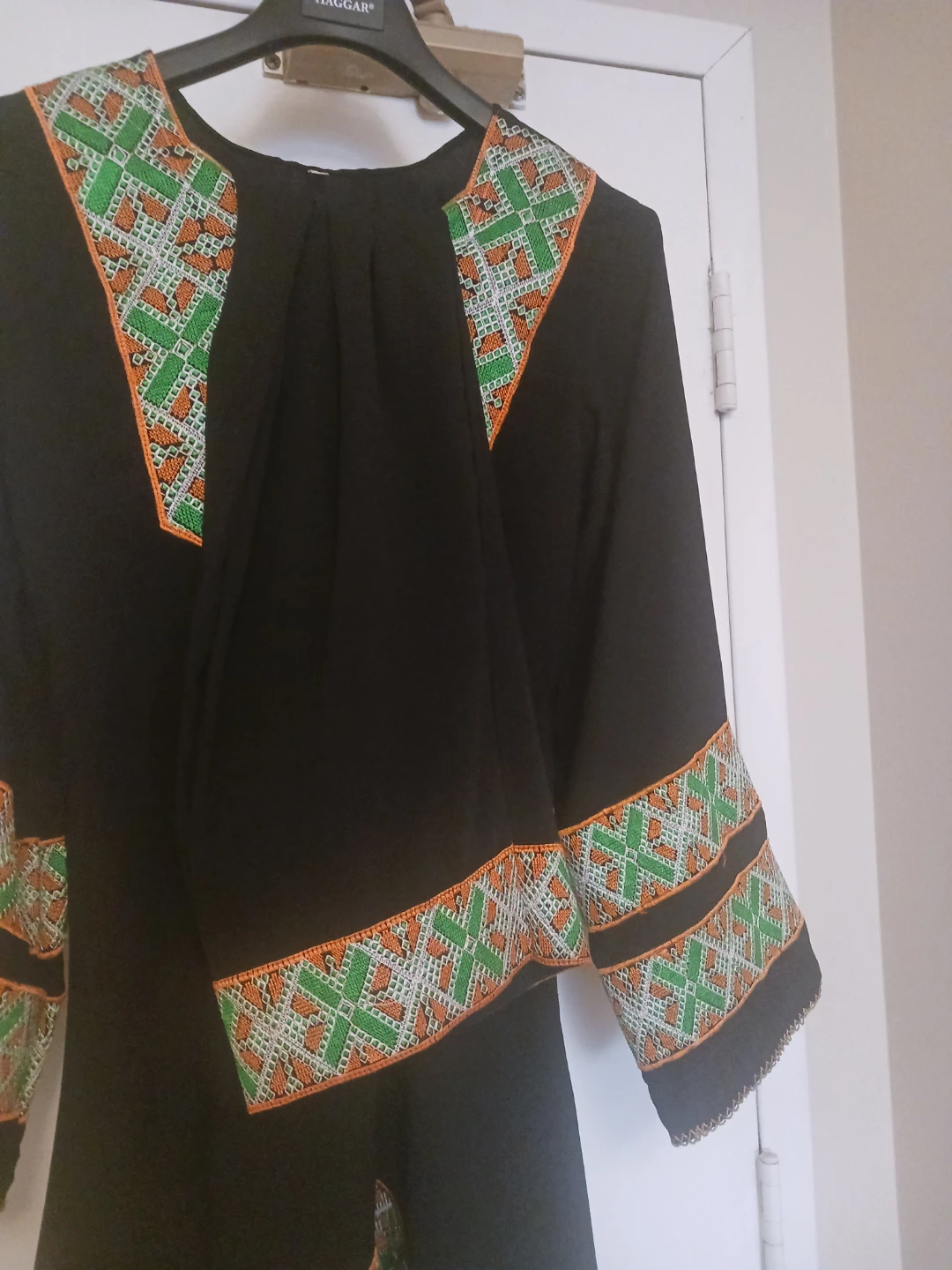 Black Embroidered Kurti and Pants Set - photo 2