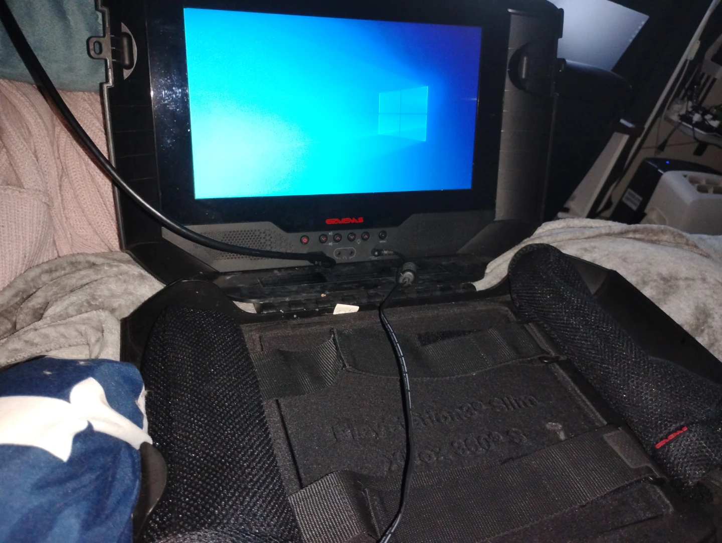 Portable gaming monitor gaems g155