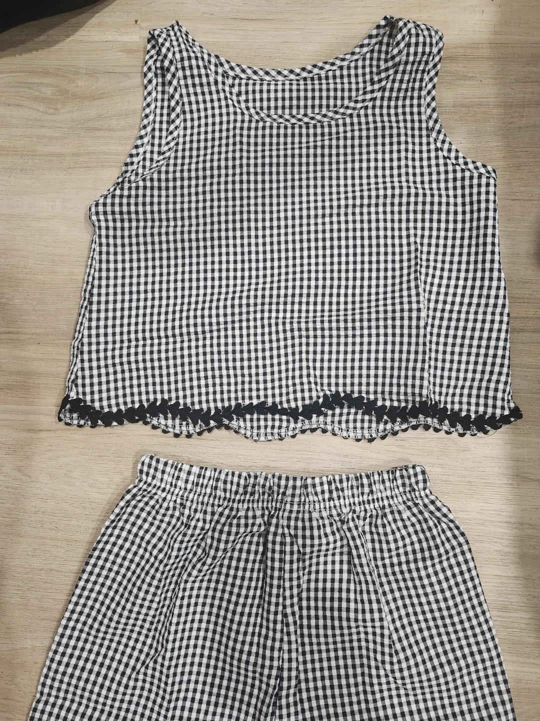Kids 8 yr girls Black and White Gingham Pajama Set - photo 2