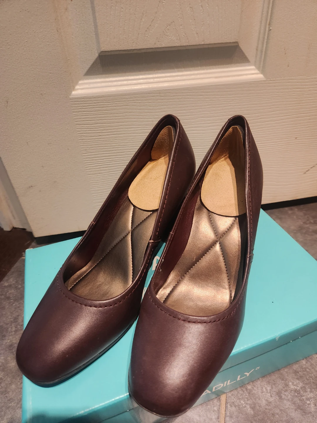 Brown Leather Pumps