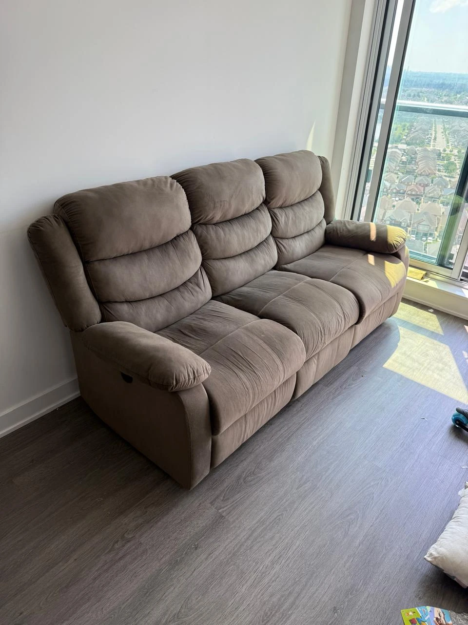 Brown Reclining Sofa -recliners not functional - photo 2