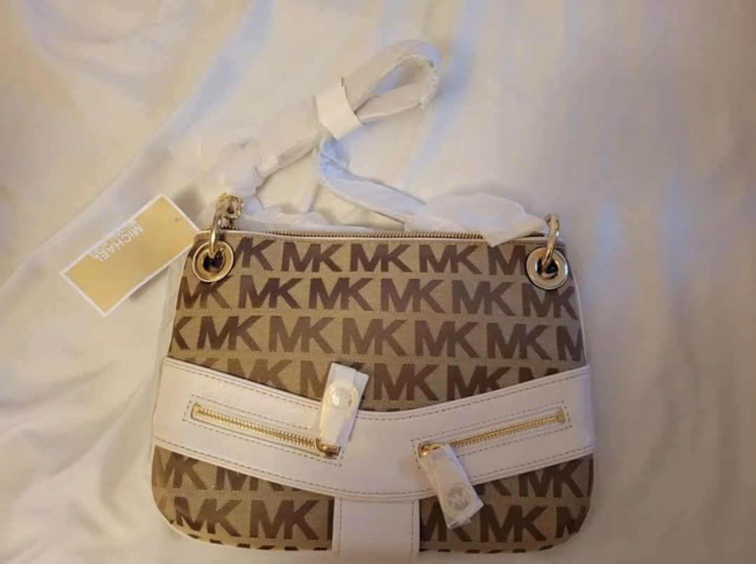 Michael Kors Signature Print Crossbody Bag - photo 2