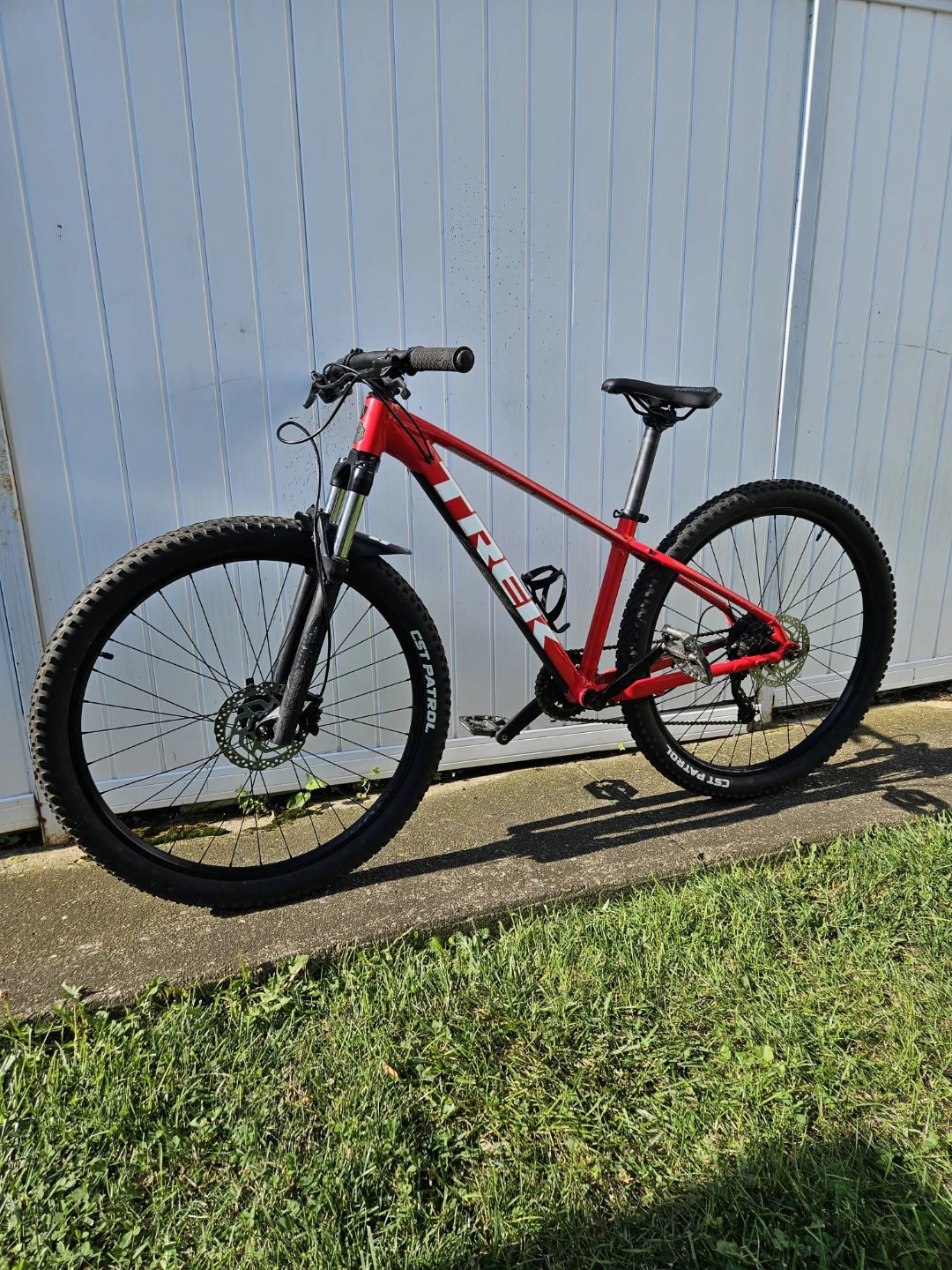 Trek Marlin 7 Mountain Bike