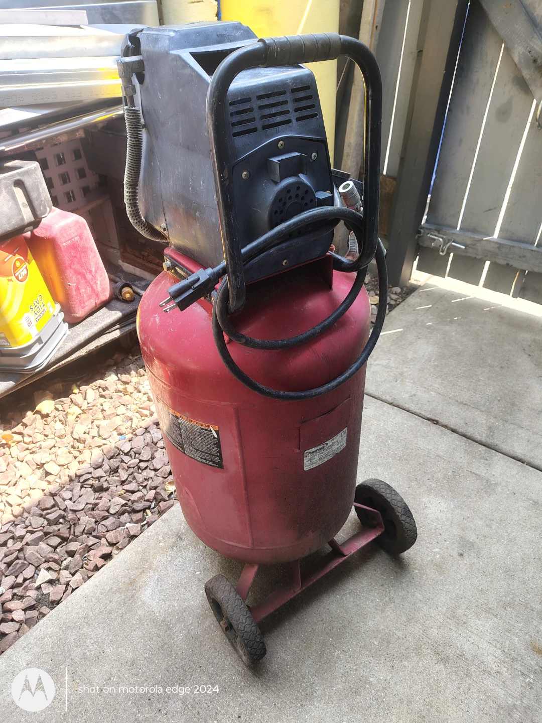 PowerMate 20 Gallon Air Compressor - photo 4